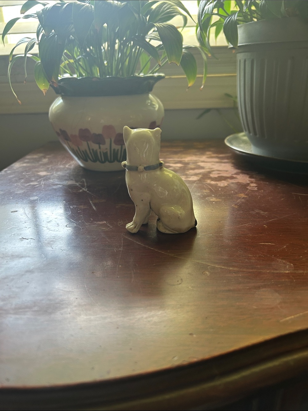 Vintage antique porcelain pug figurine - Picture 2 of 3